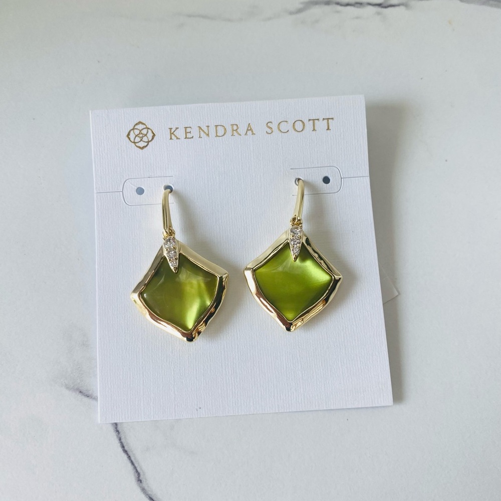 Kendra Scott Joelle NWT